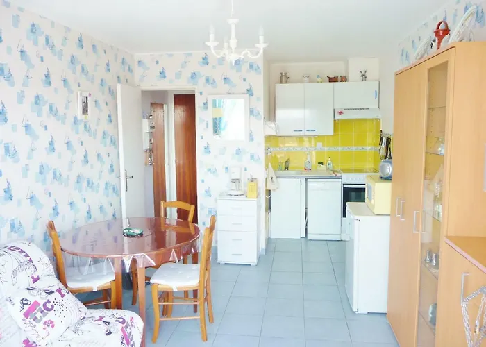 Cap Horn Ensoleille Face Port * קורסיי-סור-מר